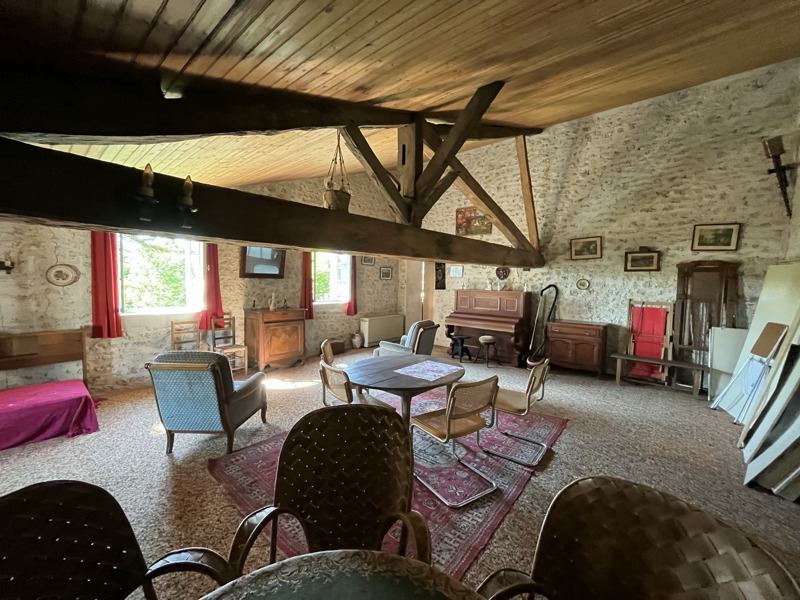 Vente Maison SALLES LAVALETTE - 5 pièces -152 m² - (16190)