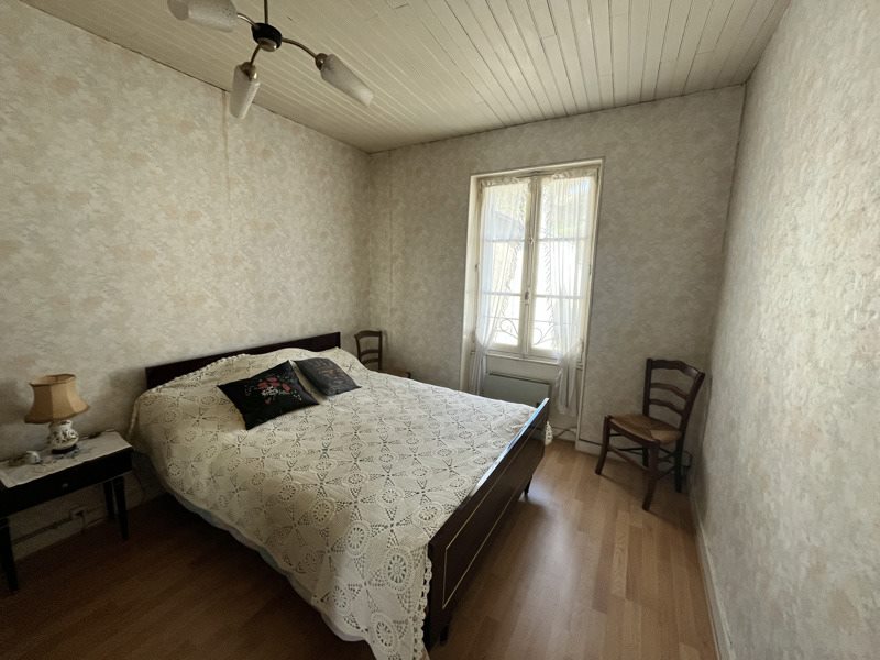 Vente Maison COTEAUX DU BLANZACAIS - 5 pièces -105 m² - (16250)