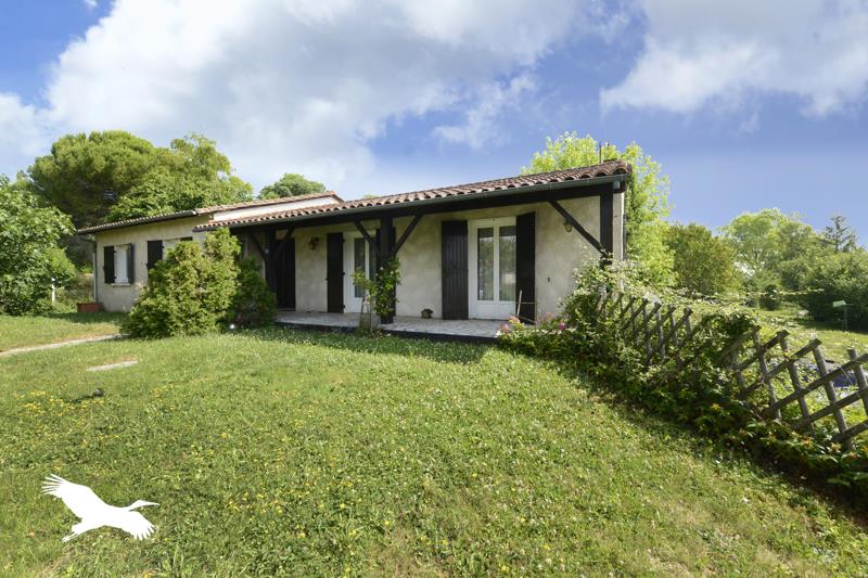 Vente Maison ST SEVERIN - 5 pièces -120 m² - (16390)