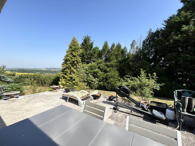 Vente Maison PERIGNAC - 4 pièces -127 m² - (16250)