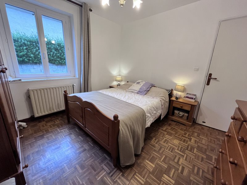 Vente Maison MONTMOREAU - 8 pièces -103 m² - (16190)