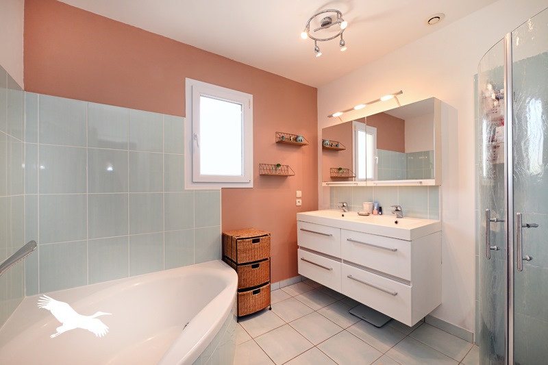 Vente Maison VILLEBOIS LAVALETTE - 5 pièces -140 m² - (16320)