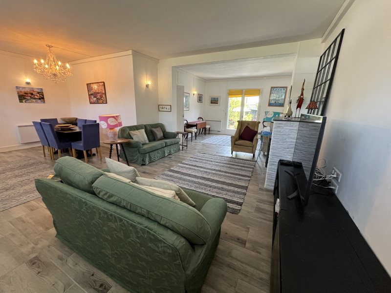 Vente Maison GURAT - 6 pièces -184 m² - (16320)