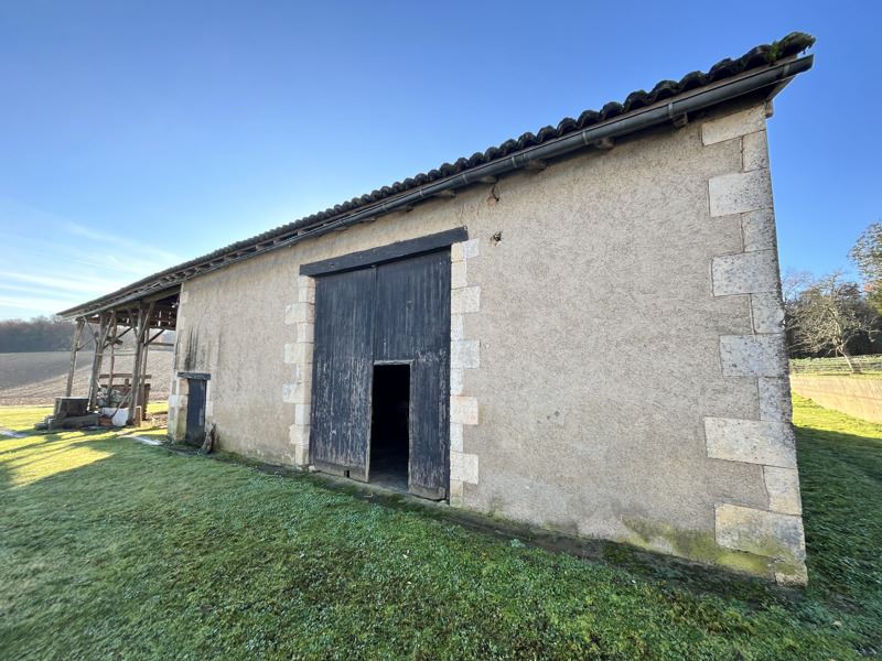Vente Maison BORS DE MONTMOREAU - 4 pièces -111 m² - (16190)