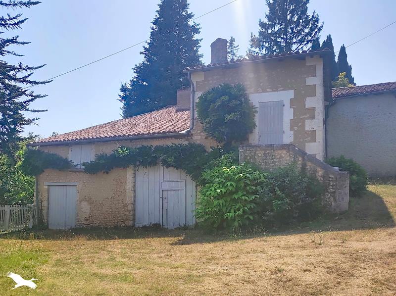 Vente Maison SALLES LAVALETTE - 5 pièces -152 m² - (16190)