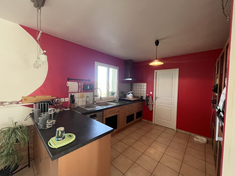 Vente Maison COTEAUX DU BLANZACAIS - 5 pièces -124 m² - (16250)