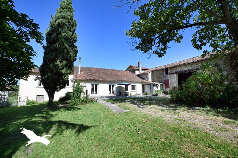 Maison 6 pièces 188 m² · à Juignac · 188 m² · 272 896 €