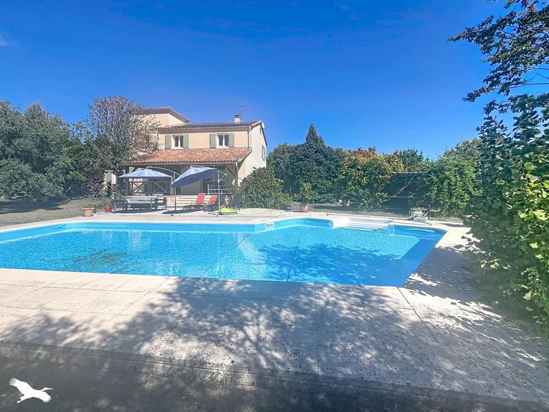 Vente Maison Montmoreau 16190 7 pièces - 240 m²