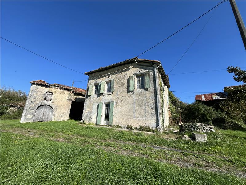 Vente Maison MONTIGNAC LE COQ - 4 pièces -169 m² - (16390)