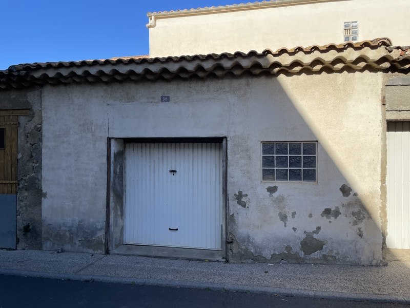 Vente Parking SAUVIAN - -  40 m² - (34410)