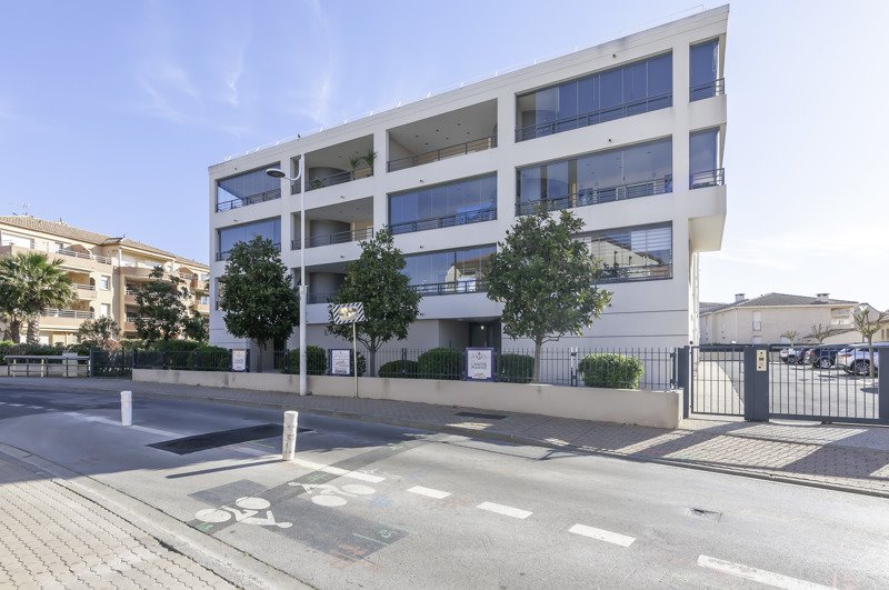 Vente Appartement VALRAS PLAGE - 3 pièces -64 m² - (34350)