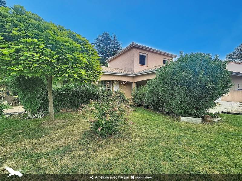 Maison 5 pièces 117 m² · à Castelnau-d'Estrétefonds · 117 m² · 337 920 €