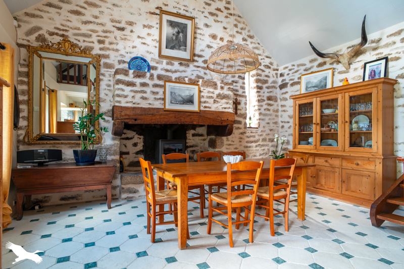Vente Maison LANVENEGEN - 9 pièces -270 m² - (56320)
