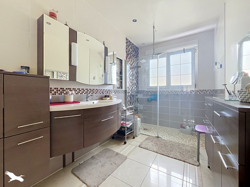 Vente Maison Le Faouët - 8 pièces -199 m² - (56320)