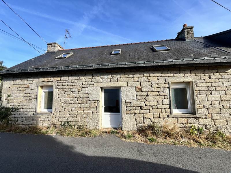 Vente Maison Lanvénégen - 3 pièces -63 m² - (56320)