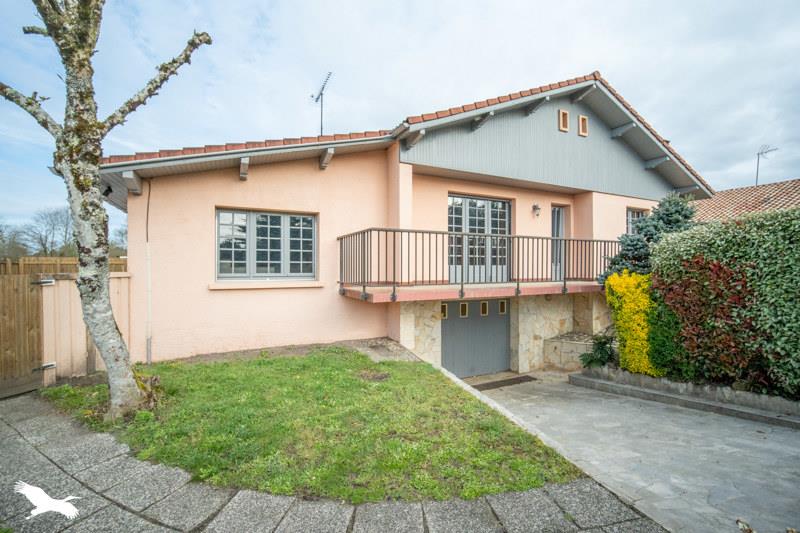Vente Maison ONESSE LAHARIE - 5 pièces -137 m² - (40110)