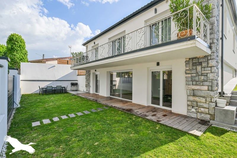 Vente Maison PINSAGUEL - 9 pièces -234 m² - (31120)