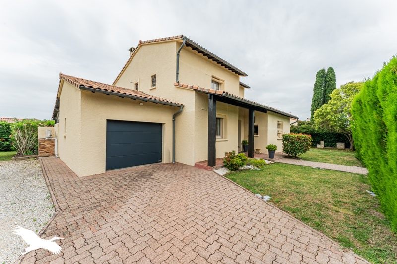 Vente Maison ROQUETTES - 6 pièces -181 m² - (31120)