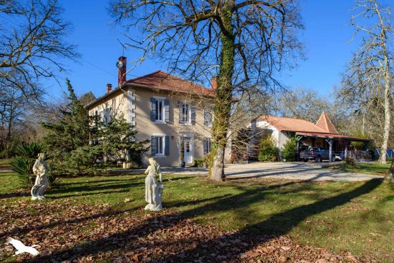 Vente Maison CANENX ET REAUT - 8 pièces -312 m² - (40090)