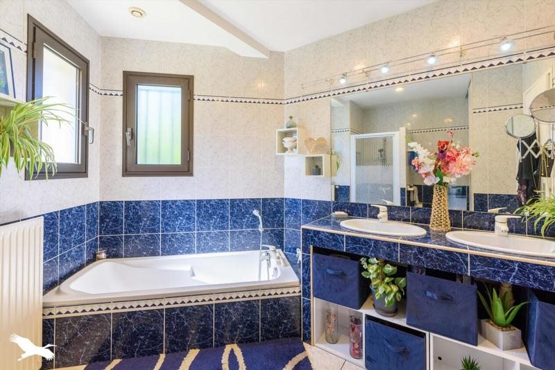 Vente Maison LENCOUACQ - 5 pièces -135 m² - (40120)