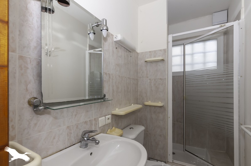 Vente Maison CORNEILHAN - 7 pièces -170 m² - (34490)