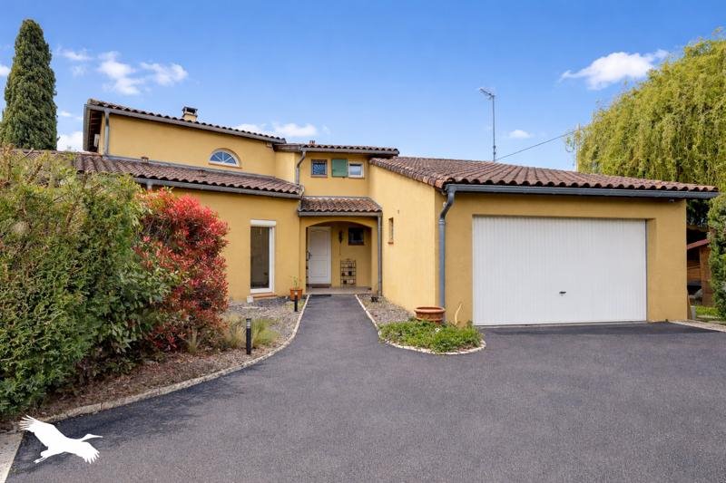 Vente Maison PECHBONNIEU - 6 pièces -186 m² - (31140)