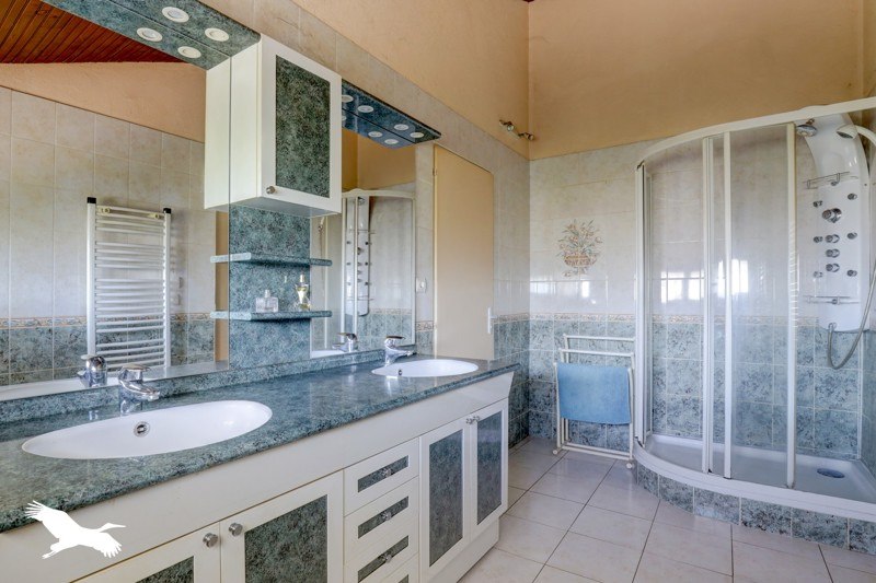 Vente Maison MONTBERON - 7 pièces -187 m² - (31140)