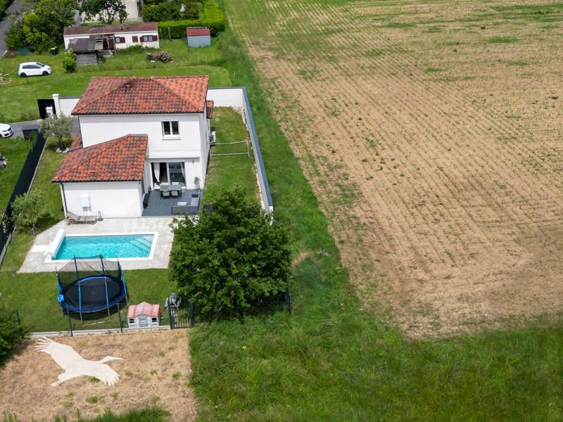 Vente Maison PECHBONNIEU - 6 pièces -126 m² - (31140)