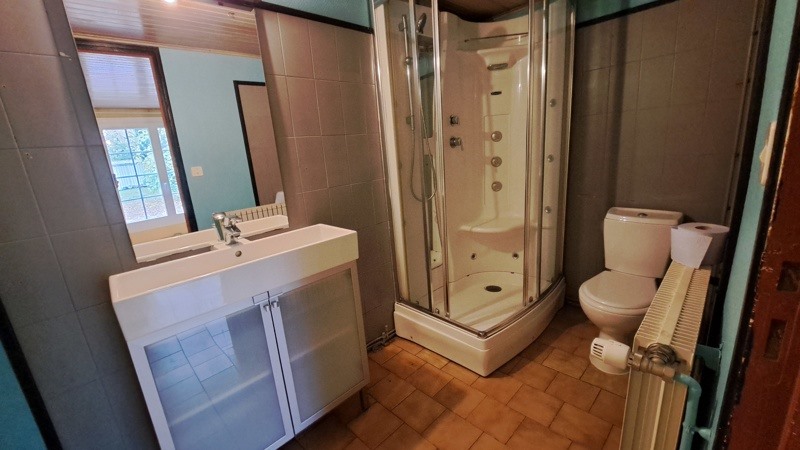 Vente Maison MENESPLET - 8 pièces -190 m² - (24700)