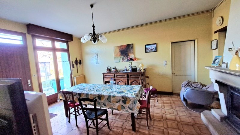 Vente Maison VILLEFRANCHE DE LONCHAT - 9 pièces -379 m² - (24610)