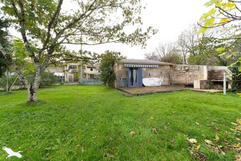 Vente Maison ST MEDARD DE GUIZIERES - 5 pièces -154 m² - (33230)