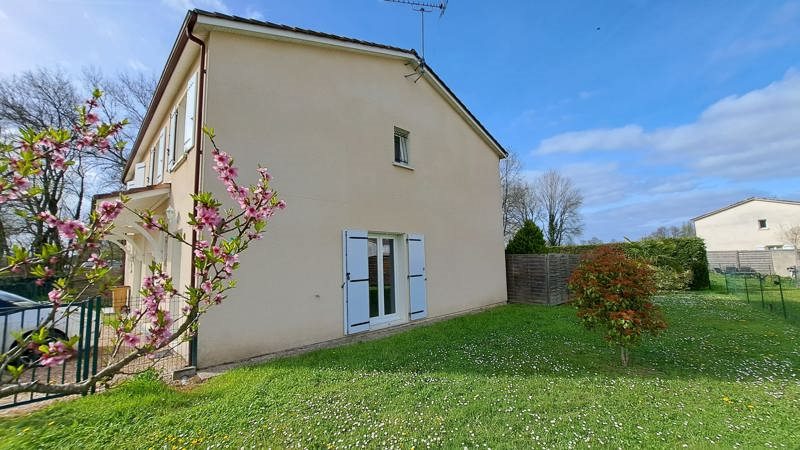 Vente Maison ST MEDARD DE GUIZIERES - 4 pièces -86 m² - (33230)