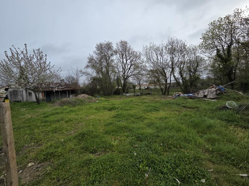 Vente Maison ST SEURIN SUR L ISLE - 1 pièce - - (33660)