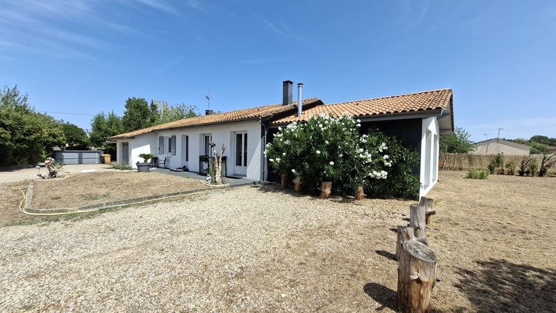 Vente Maison ST SEURIN SUR L ISLE - 5 pièces -111 m² - (33660)
