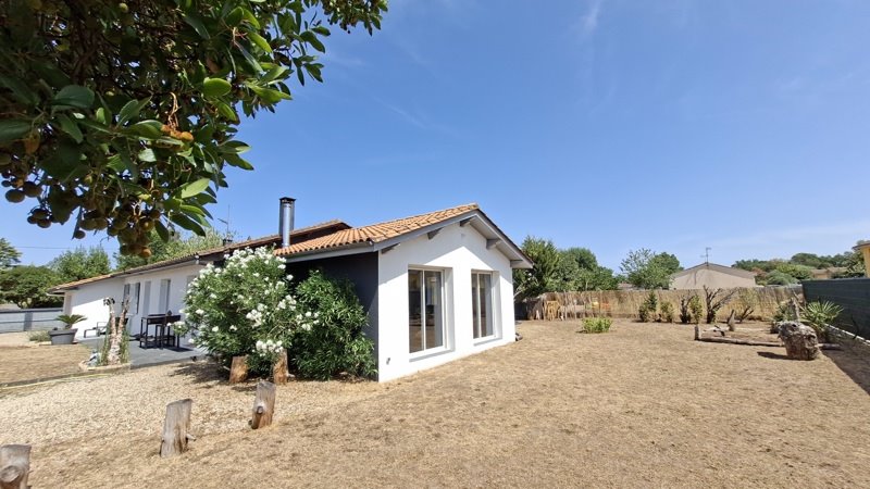 Vente Maison ST SEURIN SUR L ISLE - 5 pièces -111 m² - (33660)