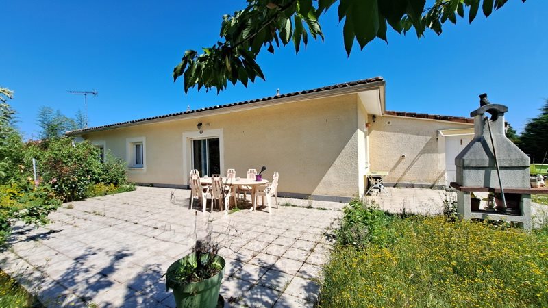 Vente Maison ST ANTOINE SUR L ISLE - 4 pièces -126 m² - (33660)