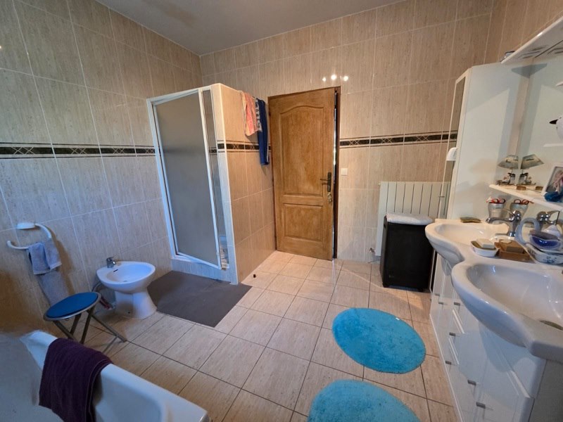 Vente Maison ST ANTOINE SUR L ISLE - 4 pièces -126 m² - (33660)
