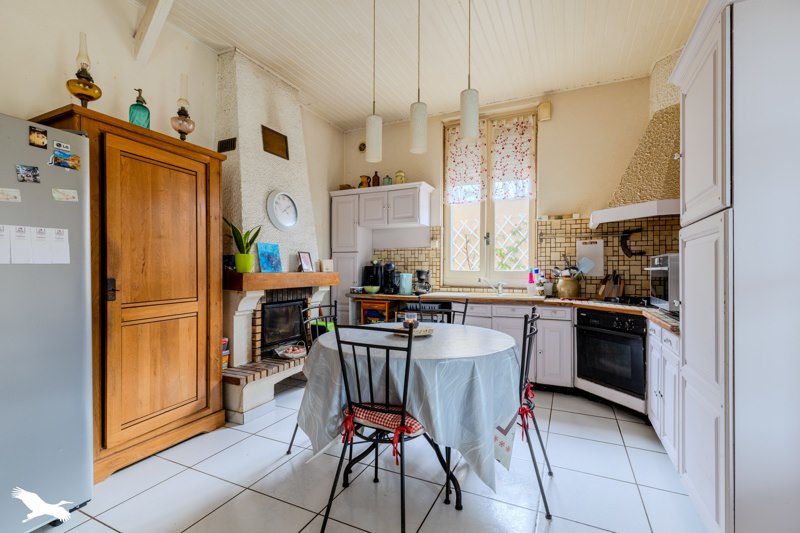 Vente Maison ST SEURIN SUR L ISLE - 3 pièces -111 m² - (33660)