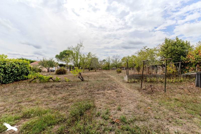 Vente Maison ST MEDARD DE GUIZIERES - 7 pièces -150 m² - (33230)