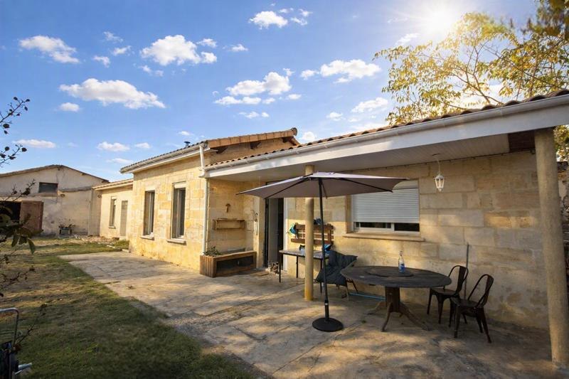 Maison 5 pièces 132 m² · à Porchères · 132 m² · 187 000 €