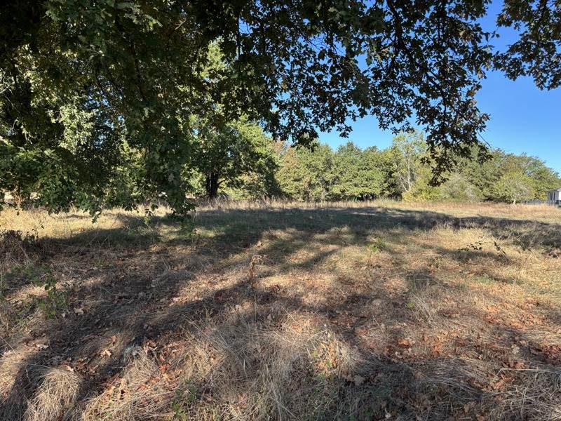 Terrain 3820 m² · à Porchères · 57 000 €