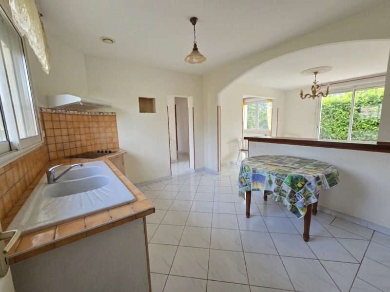Vente Maison Saint-Seurin-sur-l'Isle - 4 pièces -81 m² - (33660)