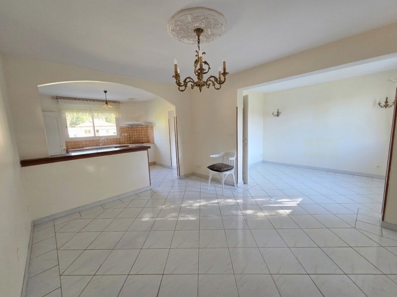 Vente Maison Saint-Seurin-sur-l'Isle - 4 pièces -81 m² - (33660)