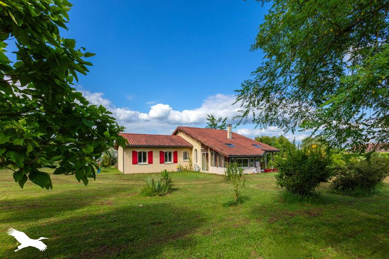 Vente Maison TOUJOUSE - 6 pièces -203 m² - (32240)