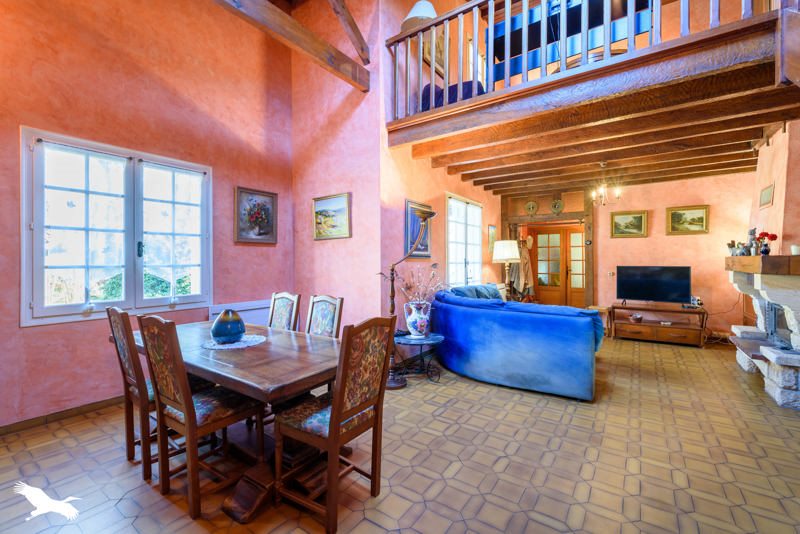 Vente Maison TOULOUZETTE - 8 pièces -176 m² - (40250)