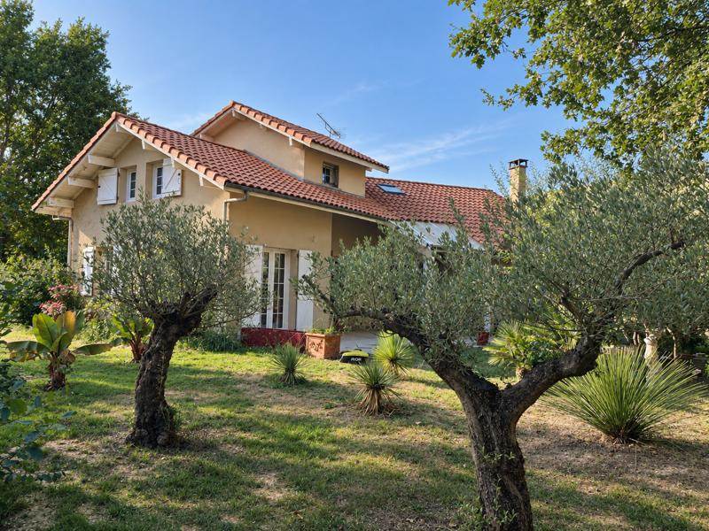 Vente Maison BAS MAUCO - 5 pièces -147 m² - (40500)