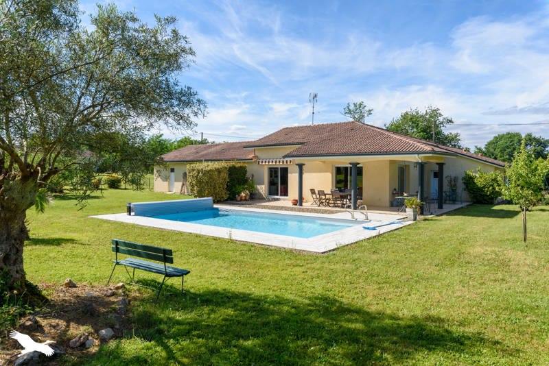 Vente Maison MONTSOUE - 4 pièces -136 m² - (40500)