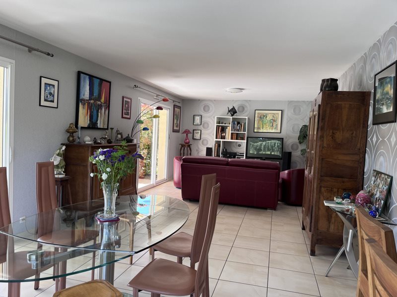 Vente Maison MONTSOUE - 4 pièces -136 m² - (40500)