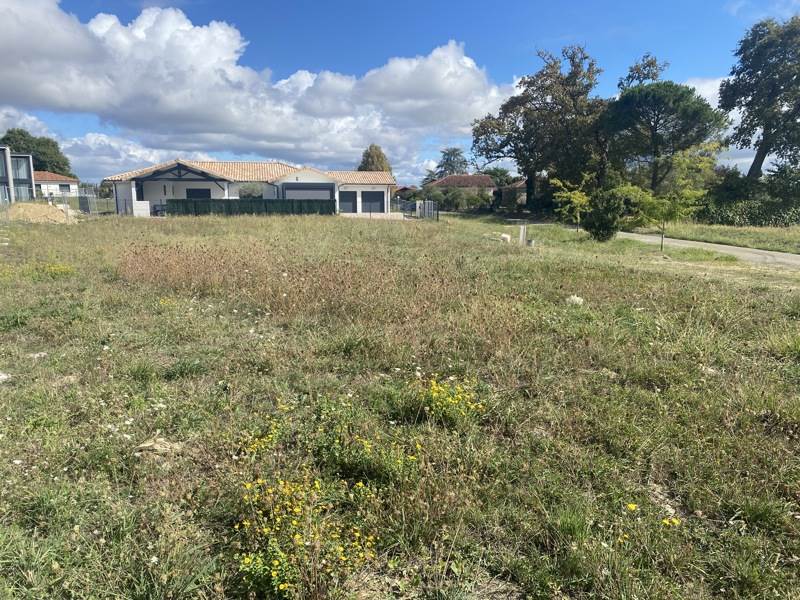 Vente Terrain ST SEVER 40500  801 m²