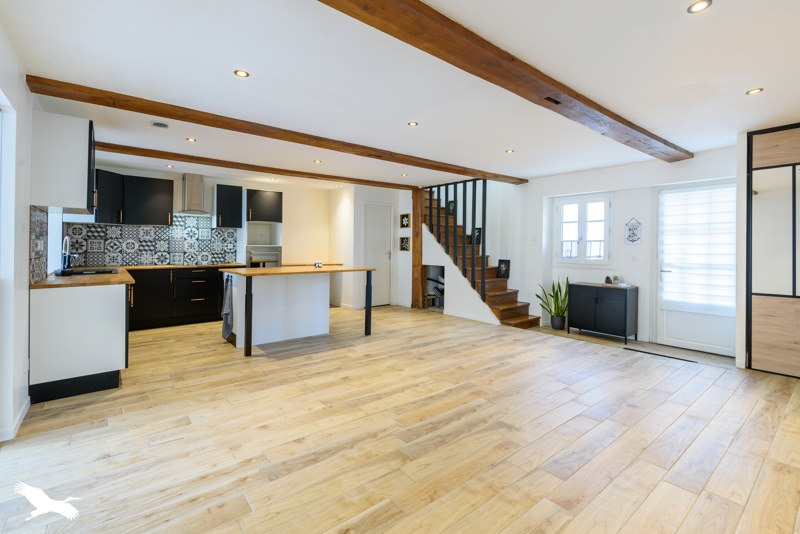 Vente Maison Saint-Sever - 3 pièces -104 m² - (40500)
